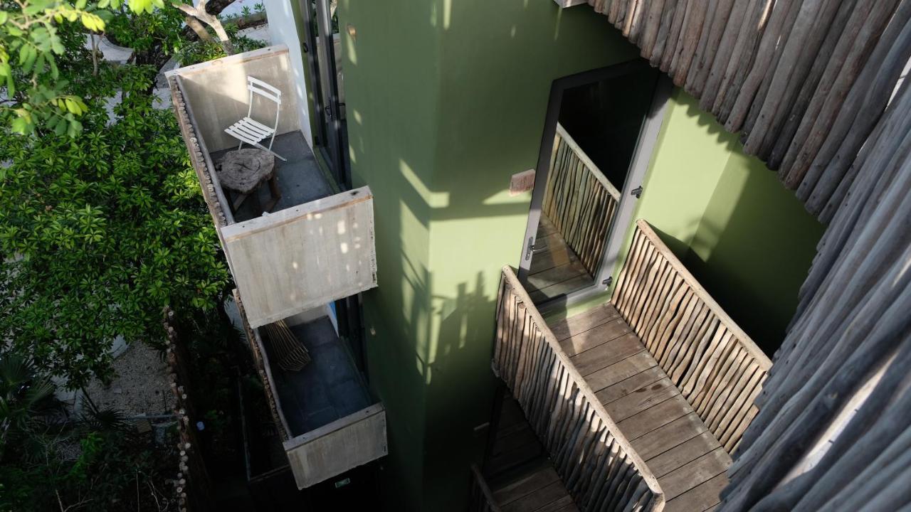 Loba Tulum Male Only Bed & Breakfast Екстериор снимка